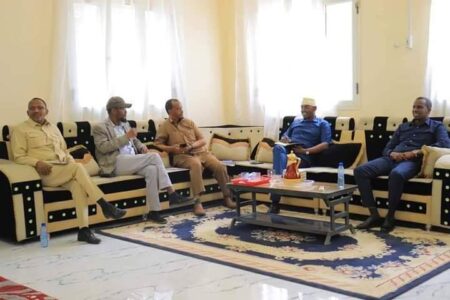Mas'uuliyiin ka tirsan labada dhinac ee Puntland iyo Galmudug ayaa sheegay in ay kulan hordhac ah ka yeesheen joojinta dagaal beeleedka