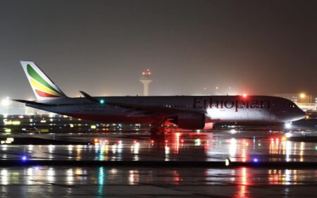 Cilad farsamo ayaa ku timid diyaarada Ethiopian airline ee garoonka muqdisho. Cilad farsamo ayaa ku timid diyaarada Ethiopian airline ee garoonka muqdisho.