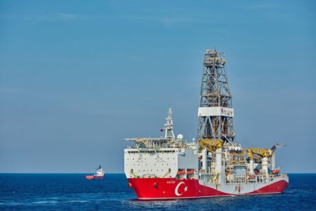 Turkish Drilling Vessels Head to Somali Waters .Somalia and Türkiye Deepen Energy Ties as Turkish Drilling Vessels Head to Somali Waters.